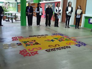 Servicio a la Comunidad-Viacrucis