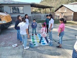 Visita al orfanato Fundani&ntilde;os